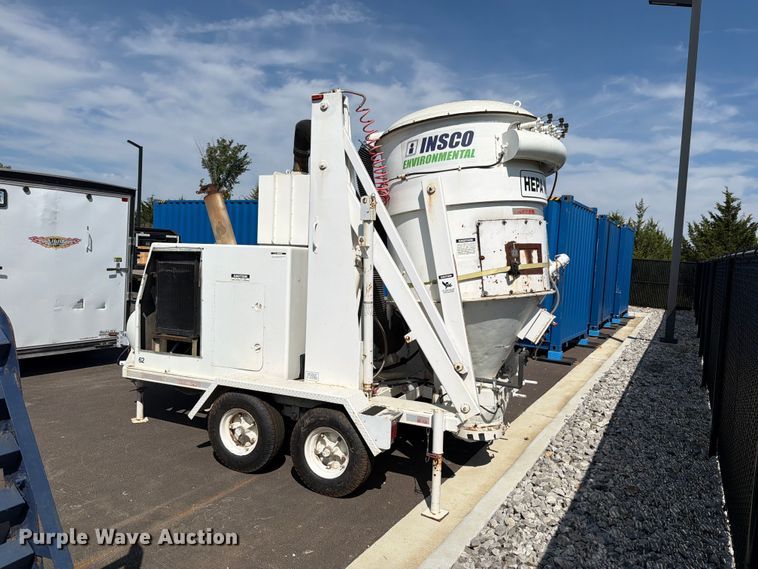 image for item EO8750 Magnum HEPA Vac 522 vacuum trailer