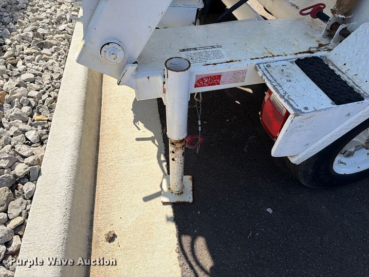 image for item EO8750 Magnum HEPA Vac 522 vacuum trailer