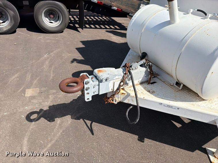 image for item EO8750 Magnum HEPA Vac 522 vacuum trailer