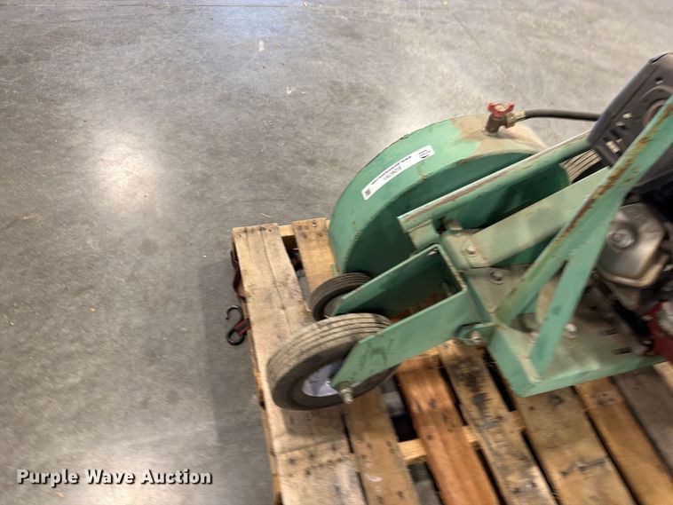 image for item EO8751 Garlock Ultra Cutter roof cutting saw