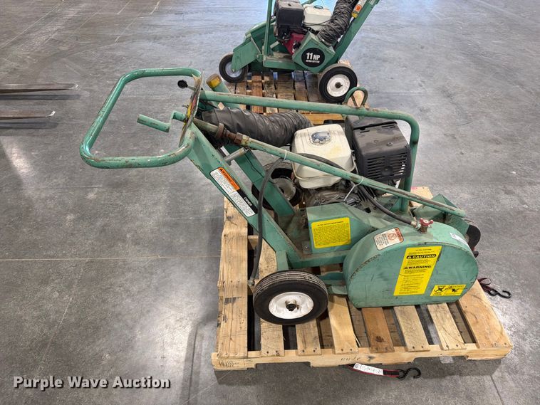 image for item EO8752 Garlock Ultra Cutter roof cutting saw