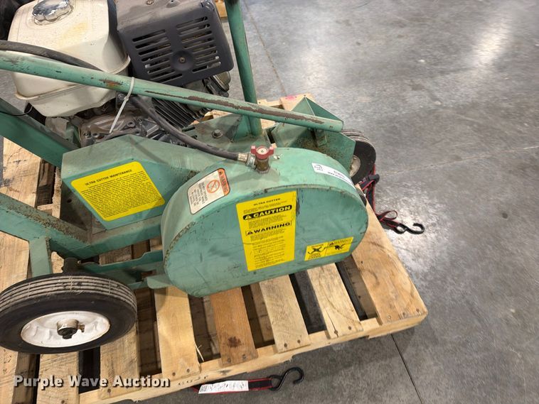 image for item EO8752 Garlock Ultra Cutter roof cutting saw
