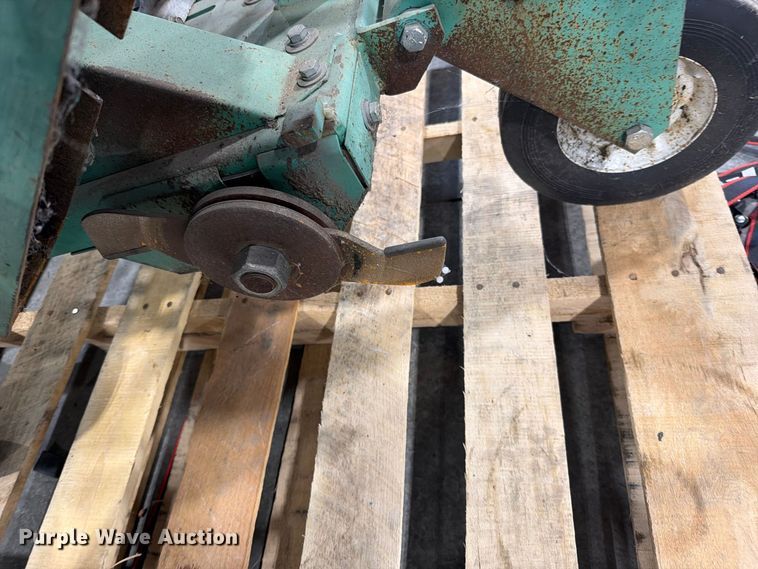 image for item EO8752 Garlock Ultra Cutter roof cutting saw