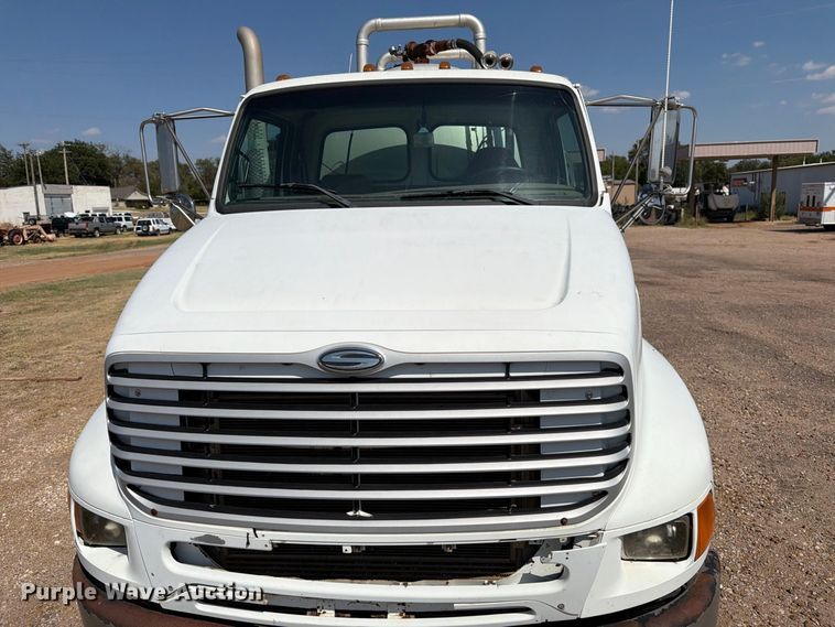 image for item EP7558 2009 Sterling L9500 vacuum truck