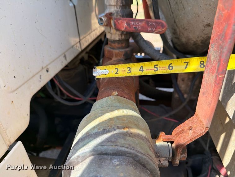 image for item EP7558 2009 Sterling L9500 vacuum truck