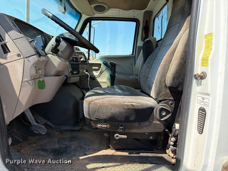 image for item EP7558 2009 Sterling L9500 vacuum truck