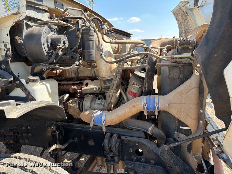 image for item EP7558 2009 Sterling L9500 vacuum truck