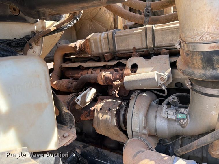 image for item EP7558 2009 Sterling L9500 vacuum truck