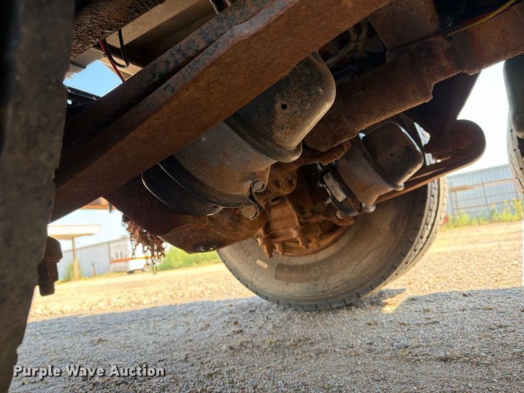 image for item EP7558 2009 Sterling L9500 vacuum truck