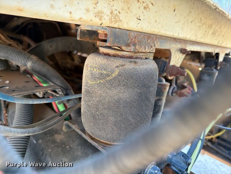 image for item EP7558 2009 Sterling L9500 vacuum truck