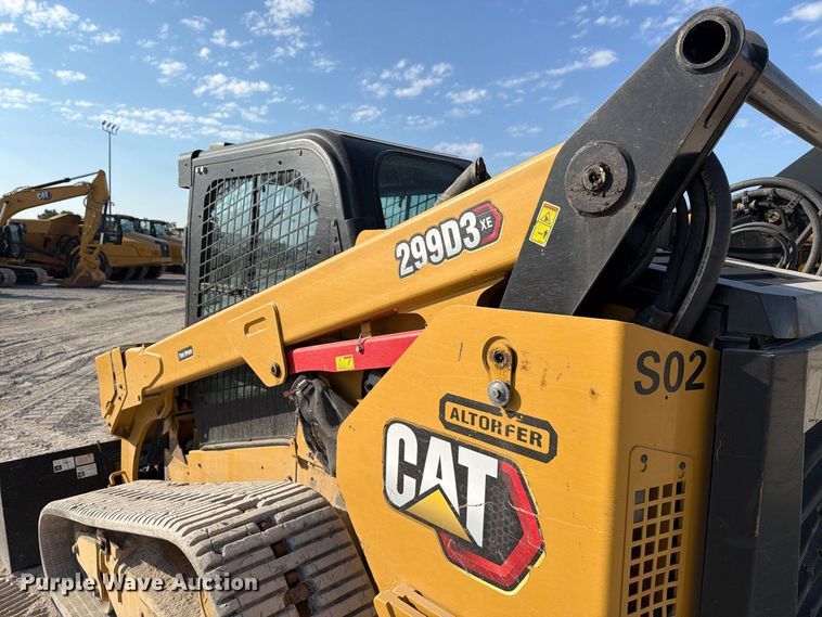 image for item EP7566 2024 Caterpillar 299D3 XE tracked skid steer loader