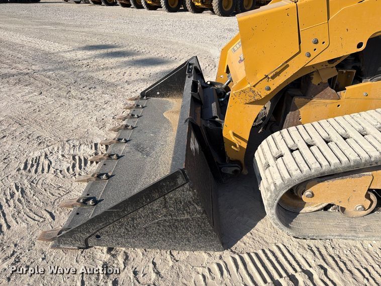 image for item EP7566 2024 Caterpillar 299D3 XE tracked skid steer loader