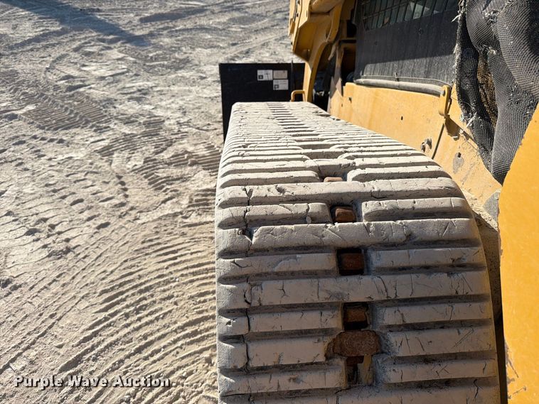 image for item EP7566 2024 Caterpillar 299D3 XE tracked skid steer loader