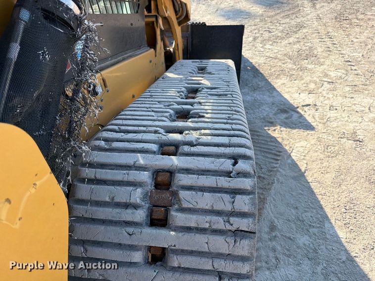 image for item EP7566 2024 Caterpillar 299D3 XE tracked skid steer loader
