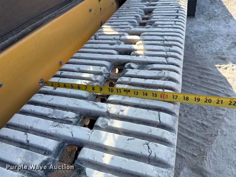 image for item EP7566 2024 Caterpillar 299D3 XE tracked skid steer loader