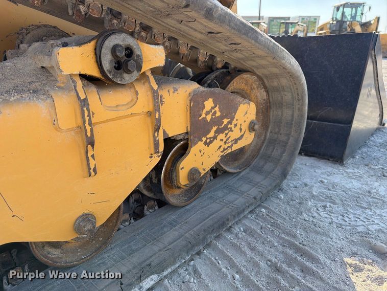 image for item EP7566 2024 Caterpillar 299D3 XE tracked skid steer loader