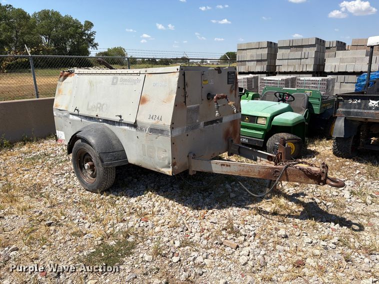 image for item EP7578 1994 LeRoi 185 air compressor
