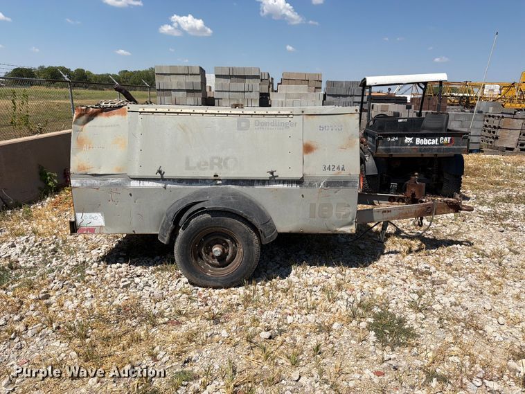 image for item EP7578 1994 LeRoi 185 air compressor
