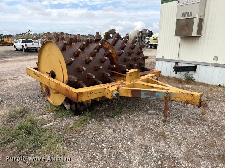image for item EP7654 North American Steel DD6048 sheepsfoot roller