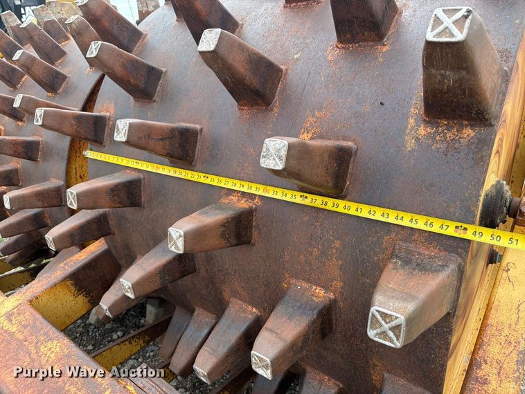 image for item EP7654 North American Steel DD6048 sheepsfoot roller