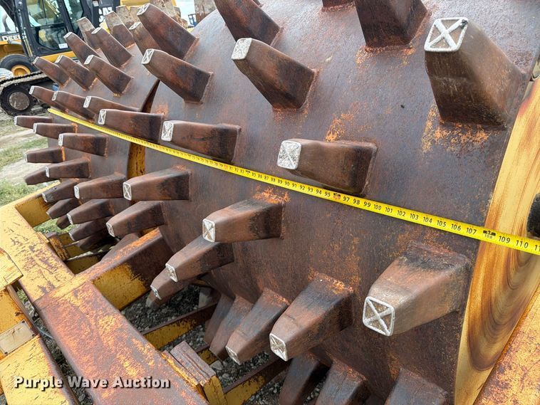 image for item EP7654 North American Steel DD6048 sheepsfoot roller