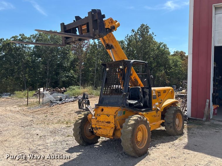 image for item ER3298 1999 JCB 520-50 telehandler