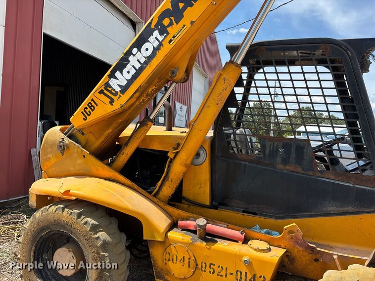 image for item ER3298 1999 JCB 520-50 telehandler