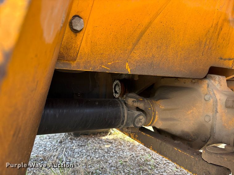 image for item ER3298 1999 JCB 520-50 telehandler