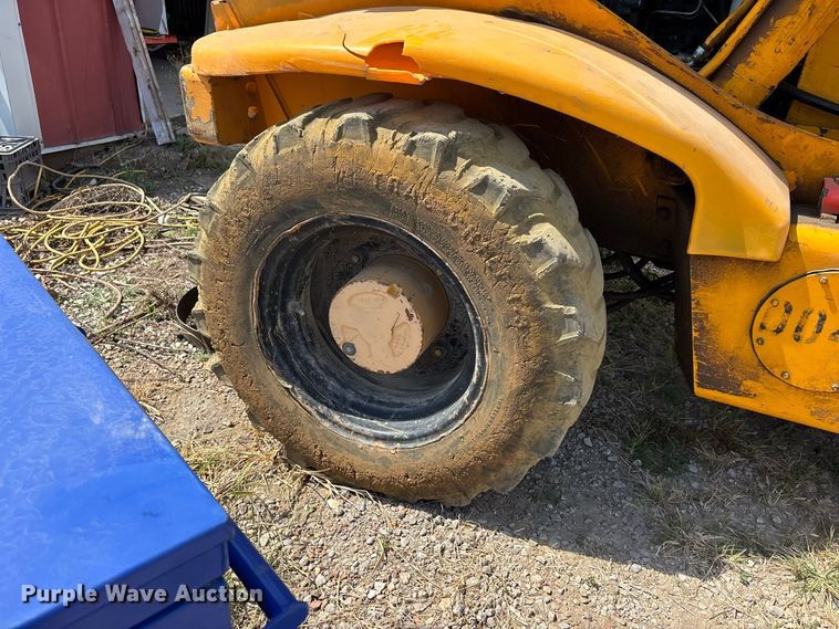 image for item ER3298 1999 JCB 520-50 telehandler