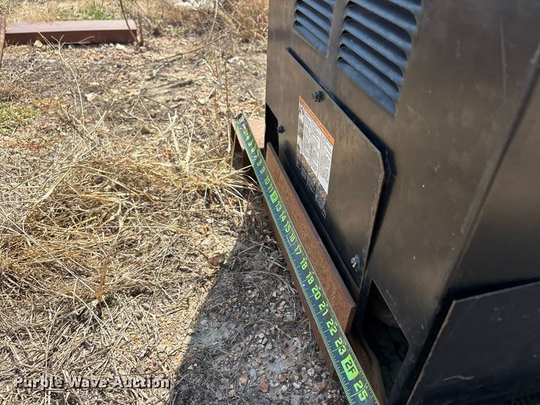 image for item ER3299 Lincoln Electric Ranger 250 GXT welder