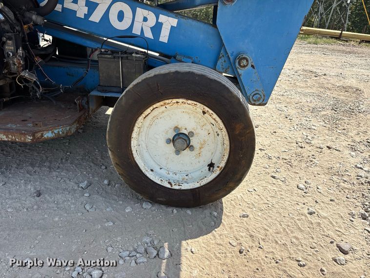 image for item ER3303 1989 Genie V2470CP scissor lift