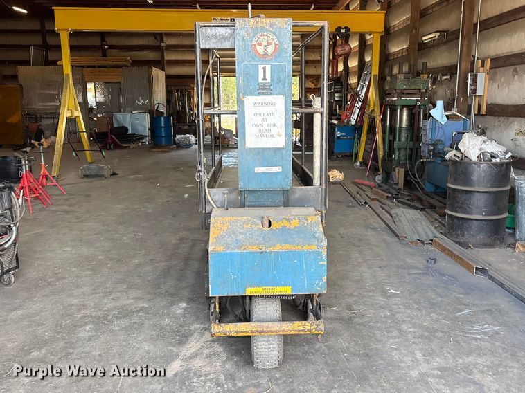 image for item ER3304 Heff-T-Herman 125BSP scissor lift