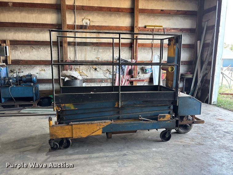 image for item ER3304 Heff-T-Herman 125BSP scissor lift