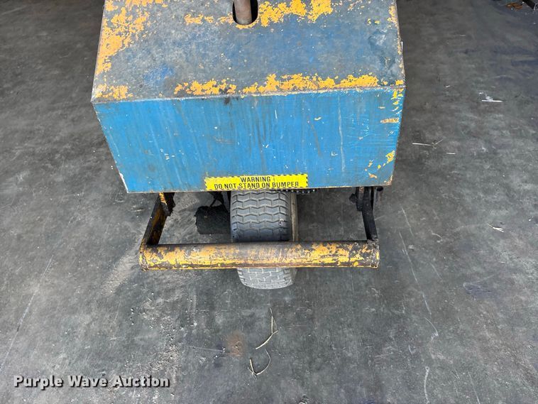 image for item ER3304 Heff-T-Herman 125BSP scissor lift