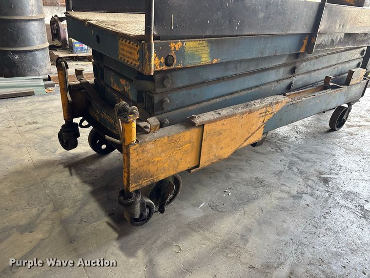 image for item ER3304 Heff-T-Herman 125BSP scissor lift