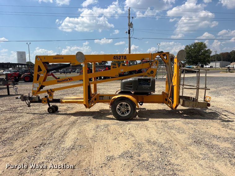 image for item ES8104 2018 Haulotte 4527A boom lift