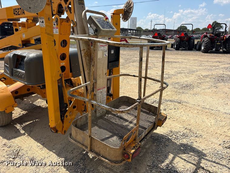 image for item ES8104 2018 Haulotte 4527A boom lift