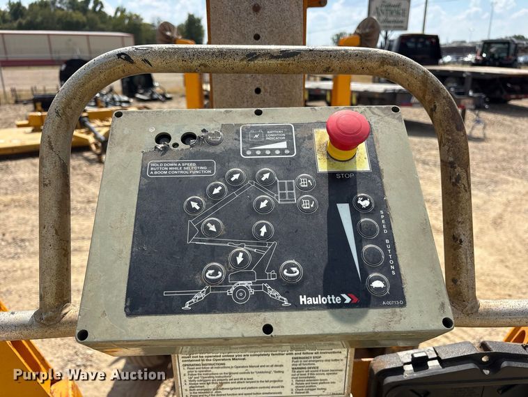 image for item ES8104 2018 Haulotte 4527A boom lift