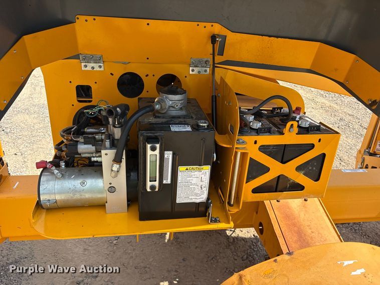 image for item ES8104 2018 Haulotte 4527A boom lift