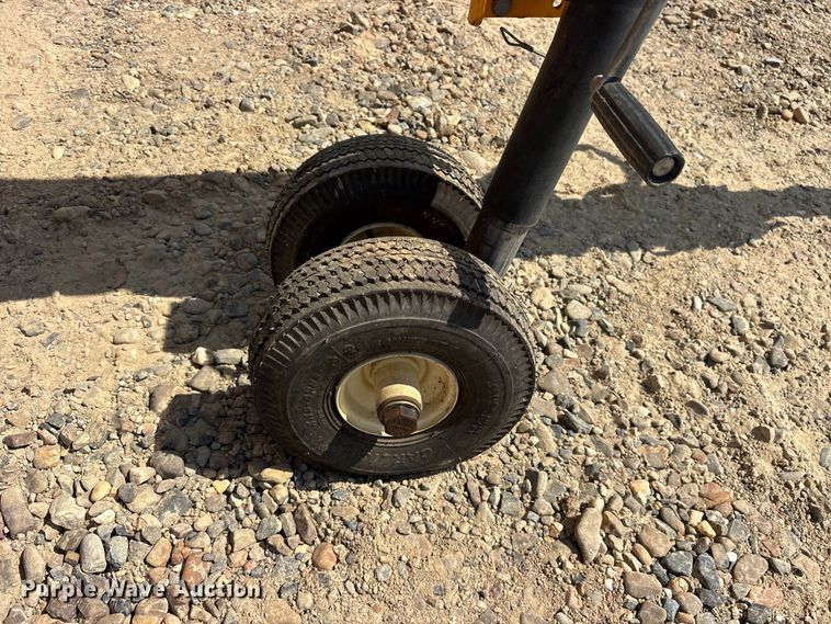 image for item ES8104 2018 Haulotte 4527A boom lift