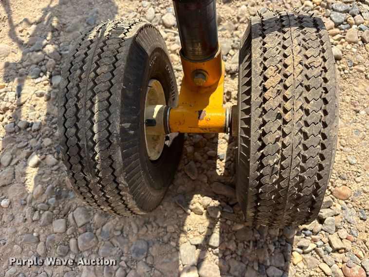 image for item ES8104 2018 Haulotte 4527A boom lift