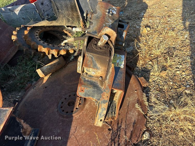 image for item ES8111 2016 Tigercat 250D log loader