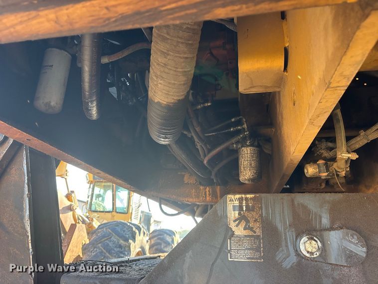 image for item ES8111 2016 Tigercat 250D log loader