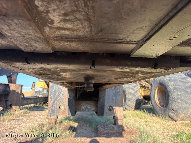 image for item ES8111 2016 Tigercat 250D log loader