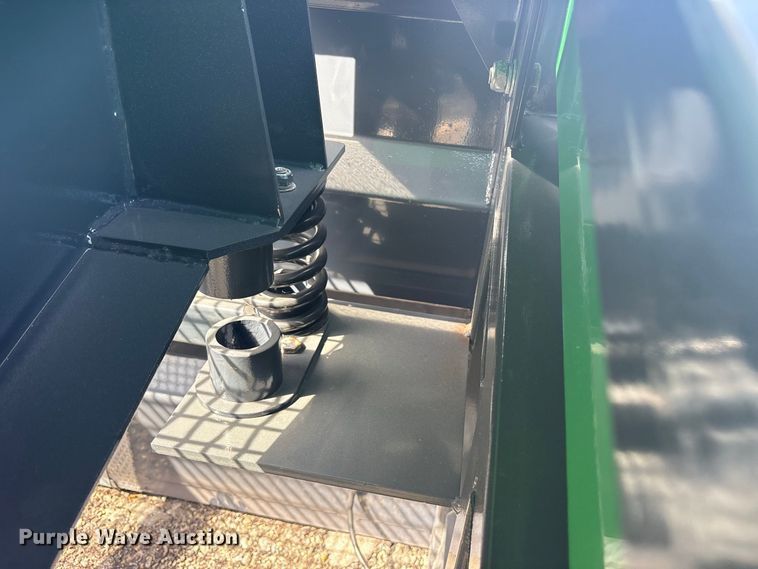 image for item ES8176 2024 Erie GF150 vibratory screen