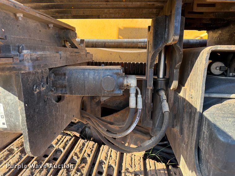 image for item EU0883 2016 Vermeer D24x40 Navigator S3 directional boring unit