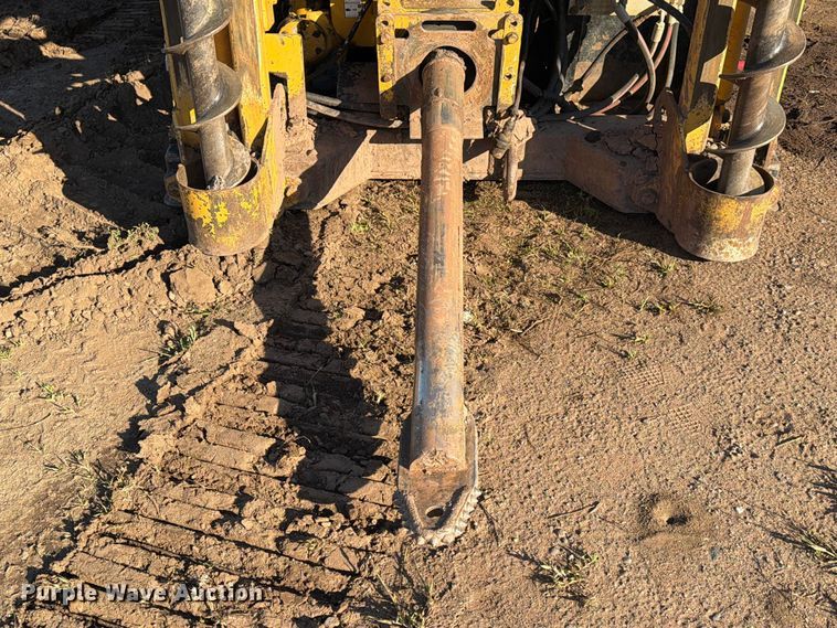 image for item EU0884 2013 Vermeer D24x40 Navigator Series II directional boring unit