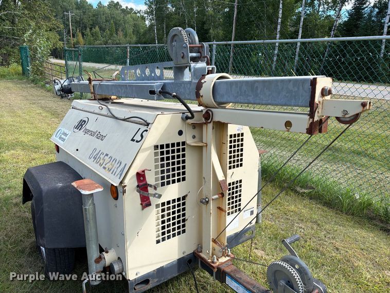 image for item EU0888 2011 Ingersoll Rand LS-60HZ-T4F light plant