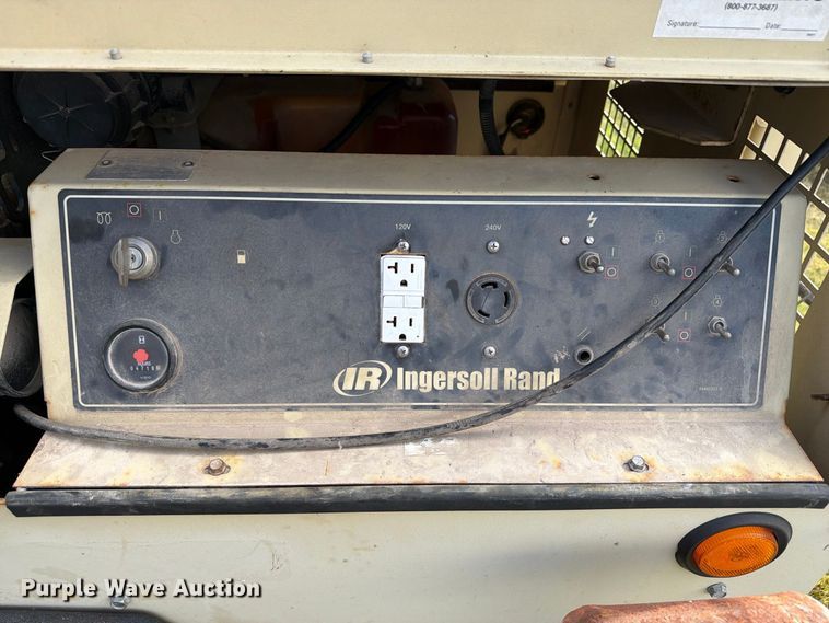 image for item EU0888 2011 Ingersoll Rand LS-60HZ-T4F light plant
