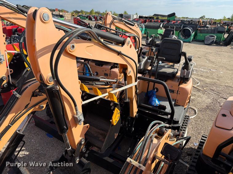 image for item EU1540 2024 Erie Industries EM15 mini excavator